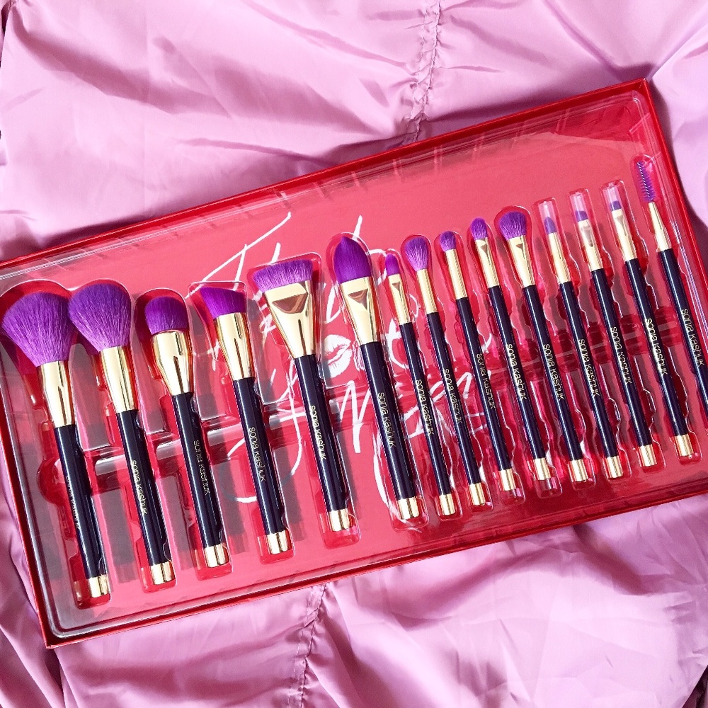 Sonia Kashuk 15 Piece Makeup Brush Set